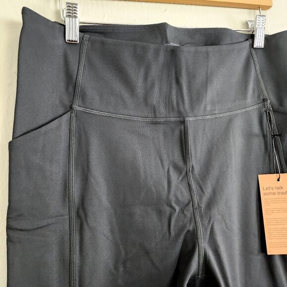 NWT Girlfriend Collective Compressive 7/8 Pocket Legging 3XL Black High Rise - Picture 8 of 12